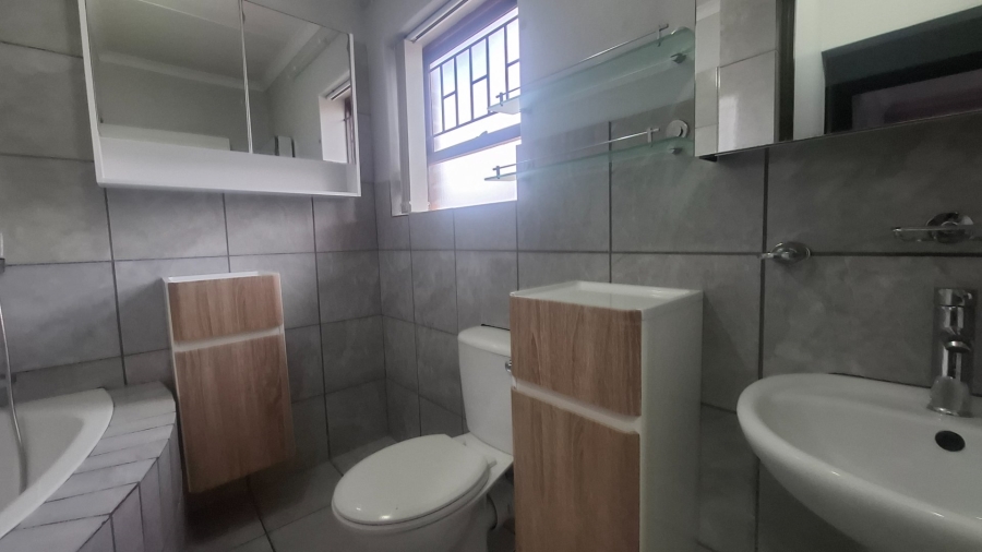 3 Bedroom Property for Sale in Heiderand Western Cape